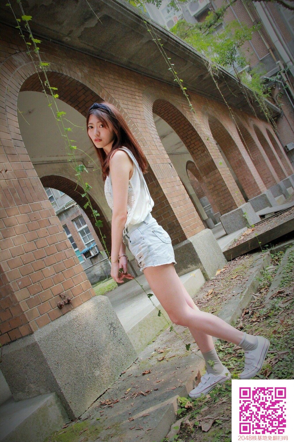 台湾大学外拍写真图片[30P]第0页 作者:Publisher 帖子ID:142787 TAG:唯美图片,唯美清純,2048核基地