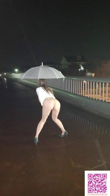 晚秋雨夜想去公园露天散步露出被强奸和淋得湿透了对不起！一边害羞一边想着[22P]第0页 作者:Publisher 帖子ID:40032 TAG:日本图片,亞洲激情,2048核基地